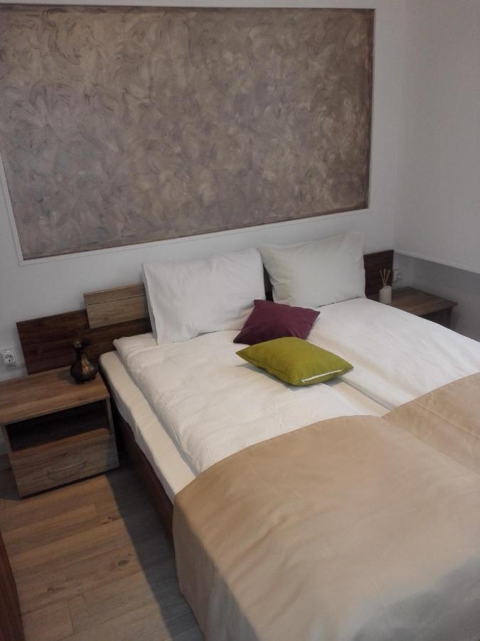 A. Einstein 9A Apartament Cluj Napoca Ruang foto